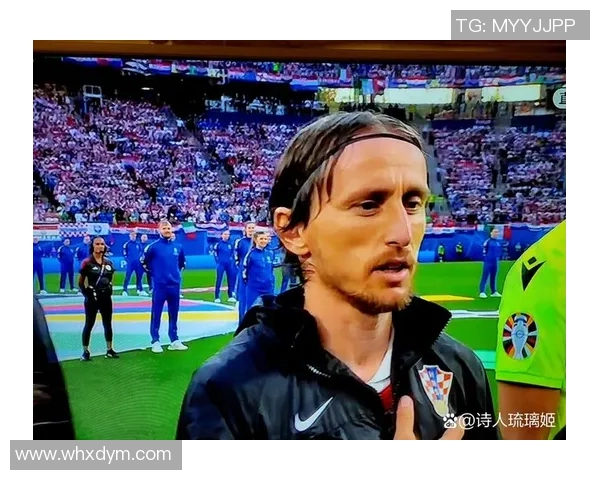 追寻足球星梦想的青春之路 如何从普通少年到绿茵场上的传奇巨星